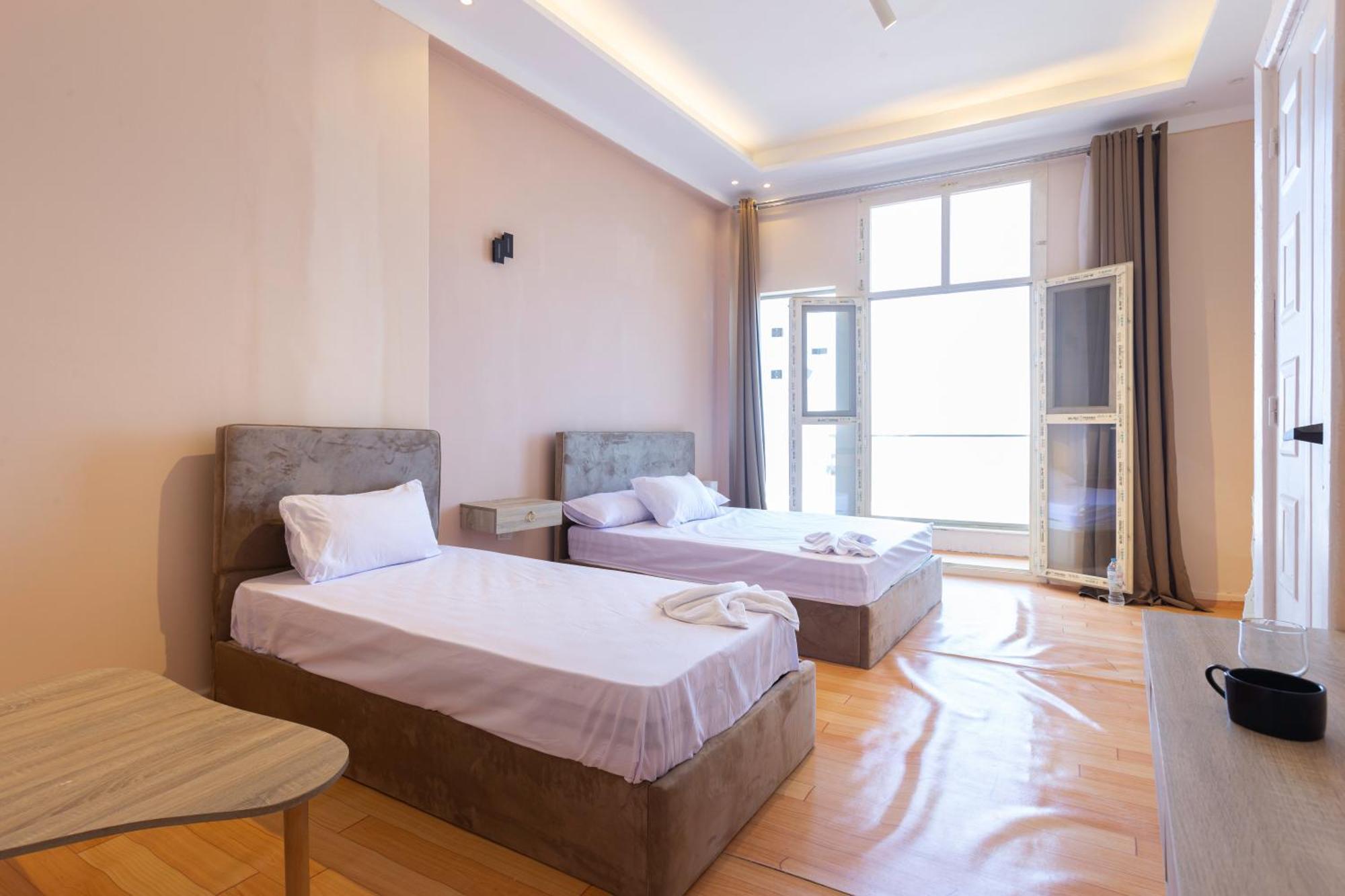 Hyat Hostel & Suites อเล็กซานเดรีย ภายนอก รูปภาพ